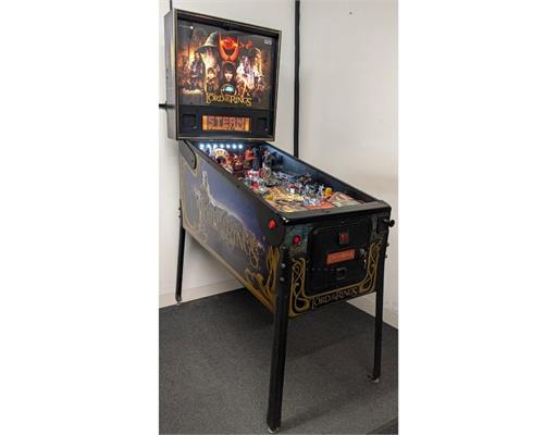 Lord of the Rings Pinball Machine